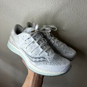 Saucony Liberty ISO White Blue Everun Sneakers Shoes Womens US 8.5 S10410-40